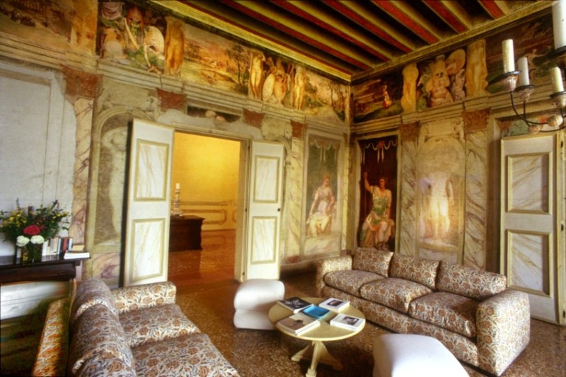villa dei vescovi Sala da pranzo al Piano nobile - Affreschi di Lamberto Sustris XVI� Secolo